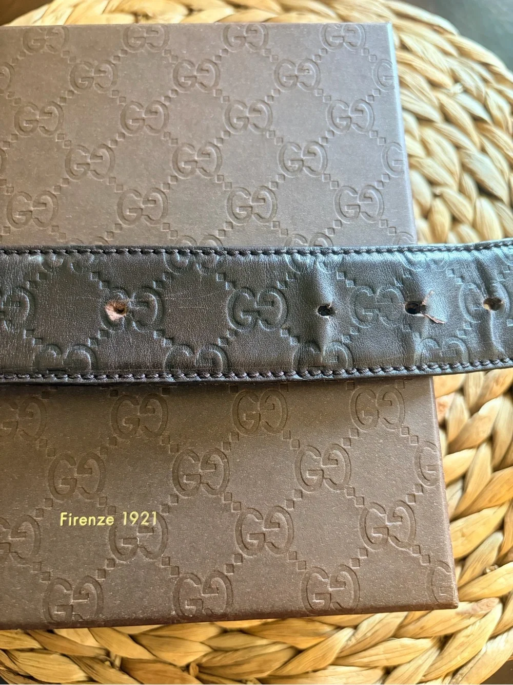 Gucci Brown Leather Belt with Gold GG Buckle w/COA, Gucci box & Gucci dust bag